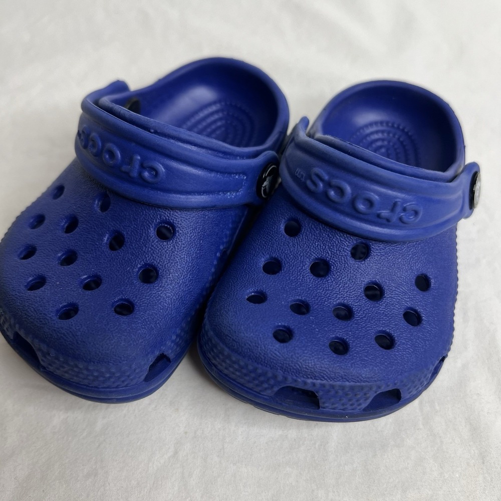 Crocs Classic Clogs Toddler C2 C3 Blue Slip On Sandals Kids Boys Girls Shoes - Picture 2 of 8